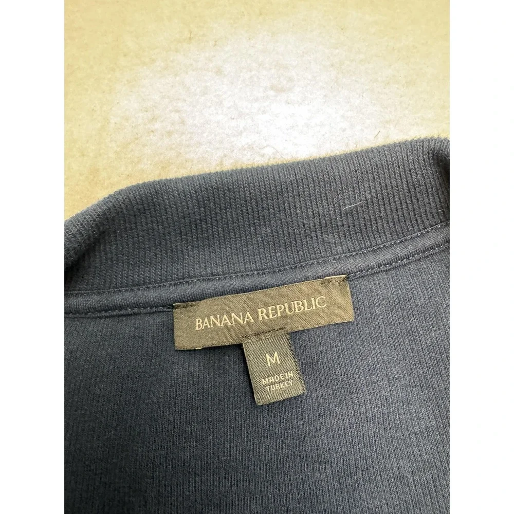 Banana Republic please refer